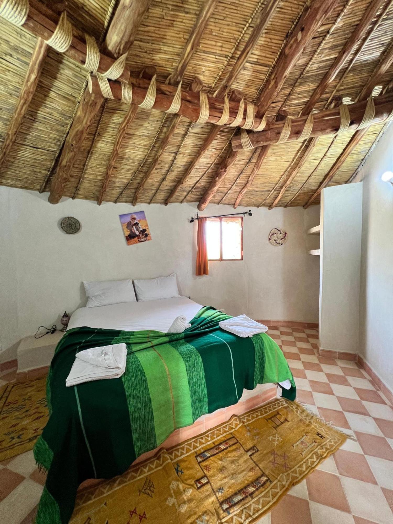 Les Jardins D Amizmiz 6 Piscines Bed & Breakfast Wawizelte Luaran gambar