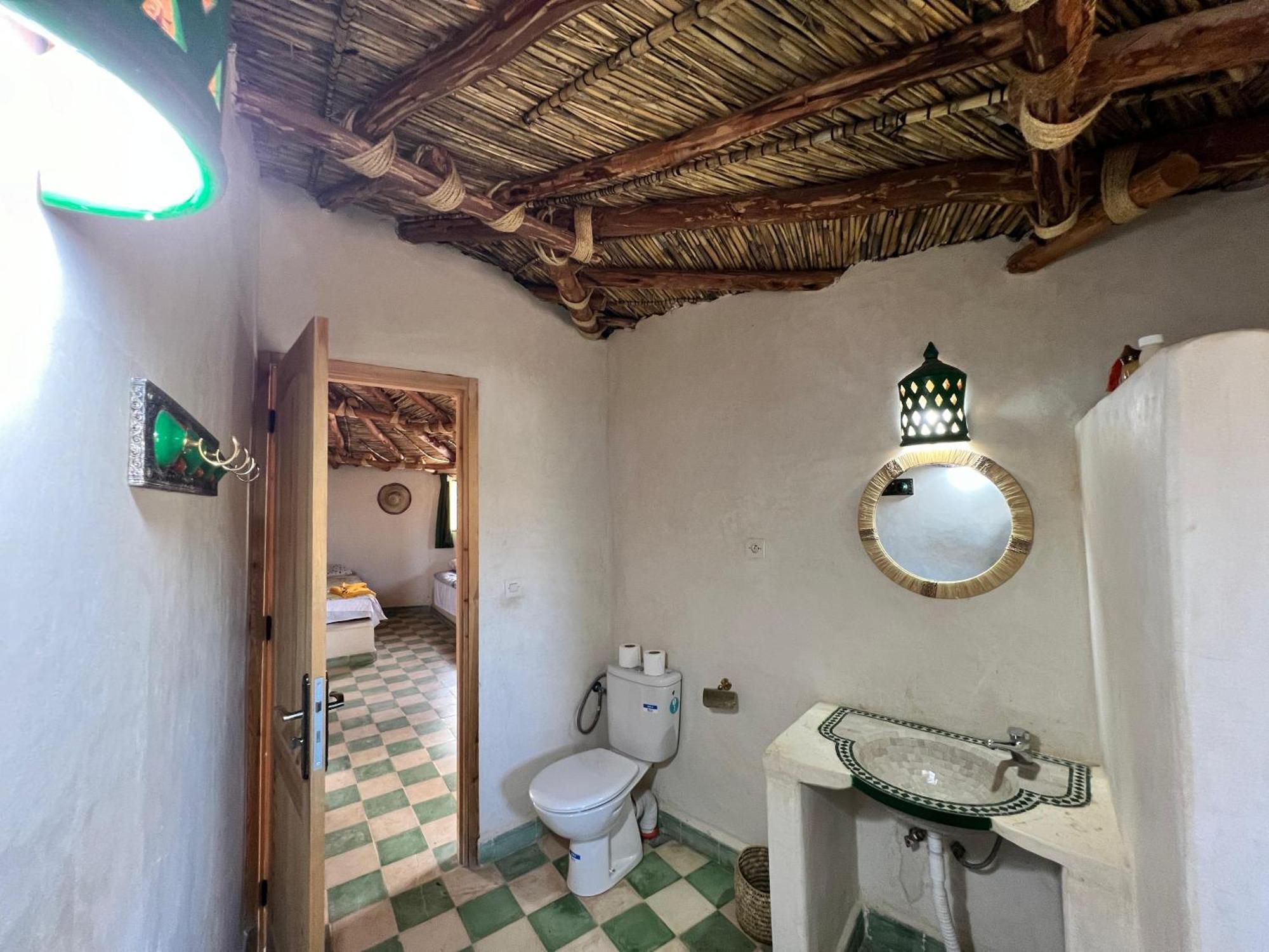 Les Jardins D Amizmiz 6 Piscines Bed & Breakfast Wawizelte Luaran gambar