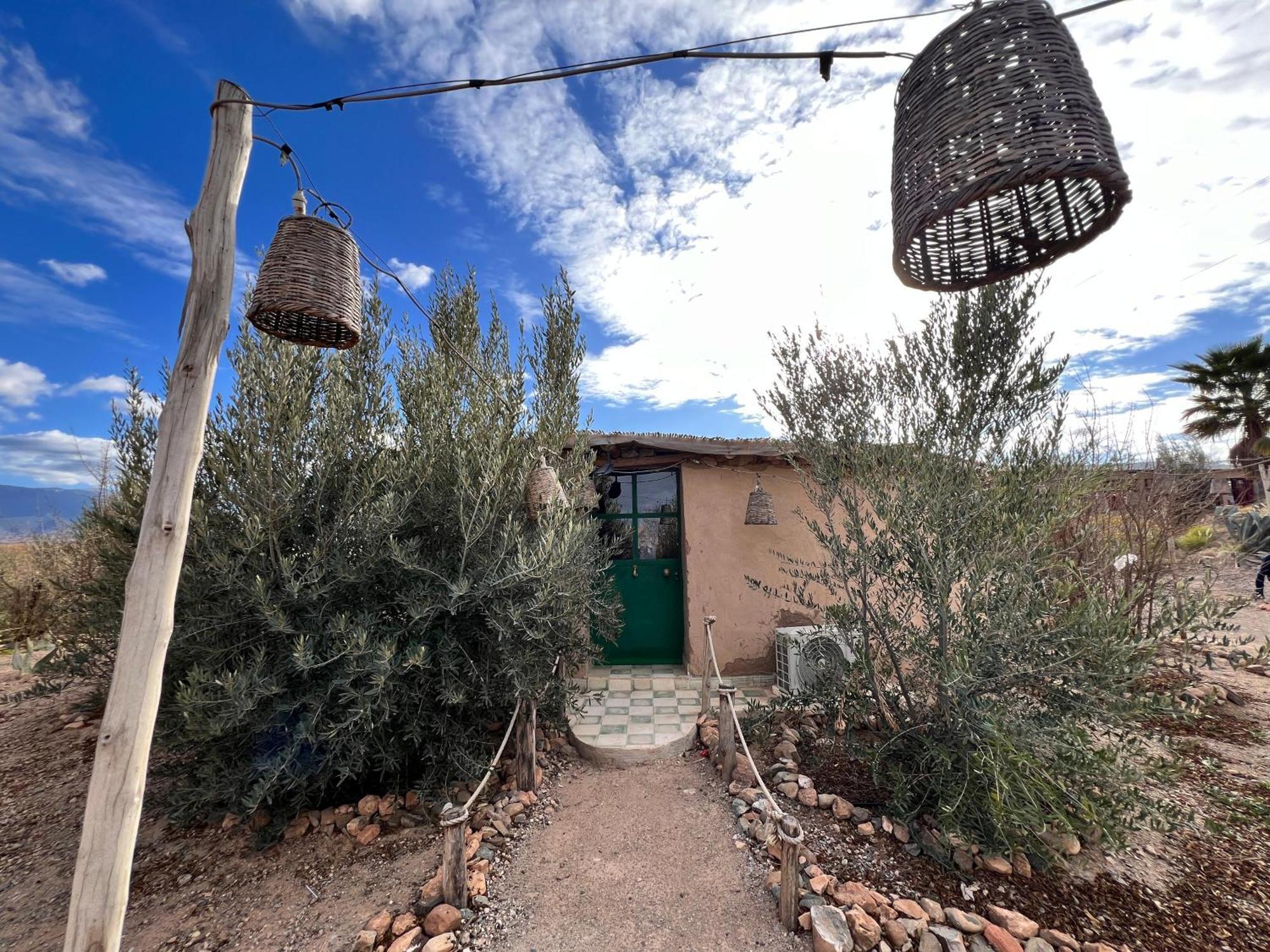 Les Jardins D Amizmiz 6 Piscines Bed & Breakfast Wawizelte Luaran gambar