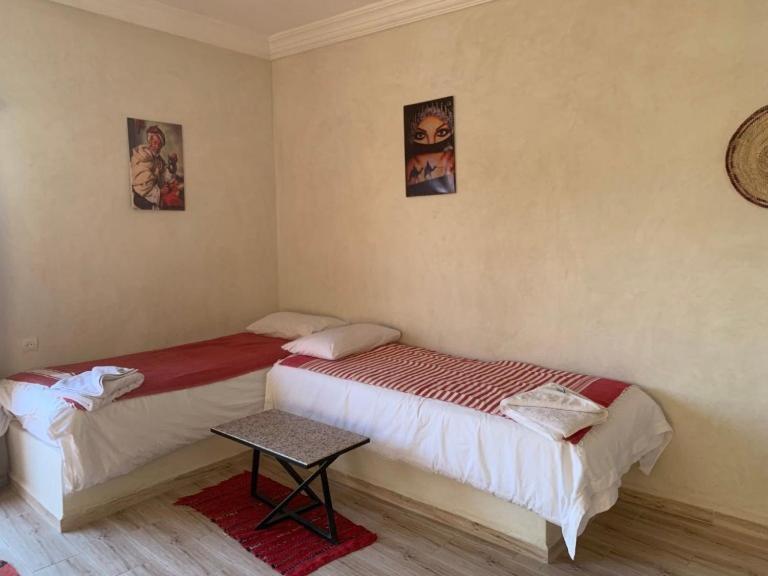 Les Jardins D Amizmiz 6 Piscines Bed & Breakfast Wawizelte Luaran gambar