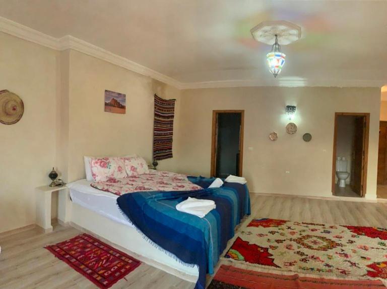 Les Jardins D Amizmiz 6 Piscines Bed & Breakfast Wawizelte Luaran gambar